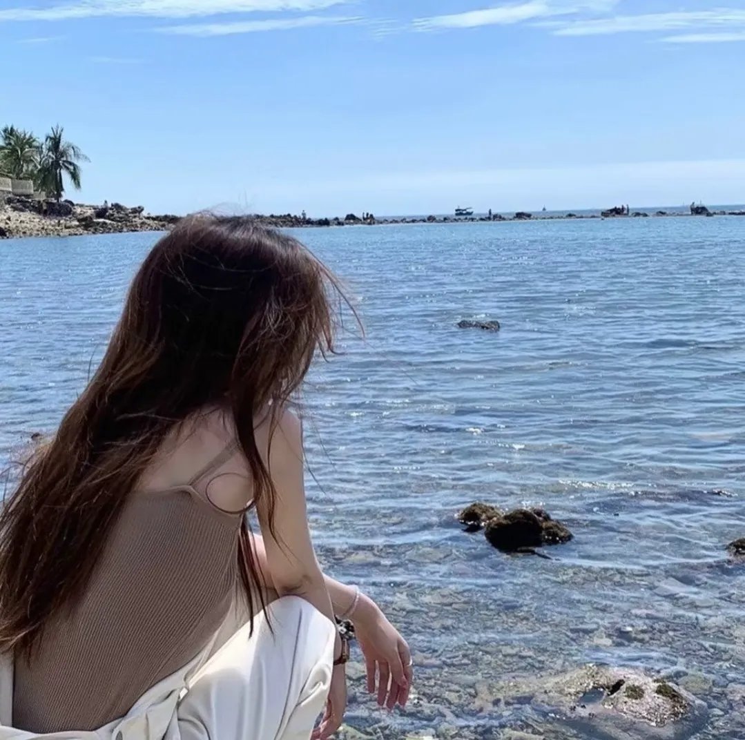 一半海水，一半火燄